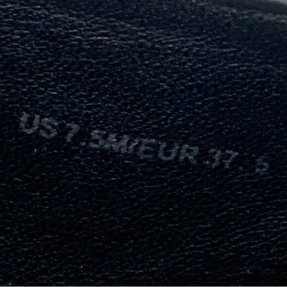 Vince Black Snakeskin Embossed Leather Slip-On Sneakers Sz 7.5 Luxury Minimalist - Picture 8 of 9